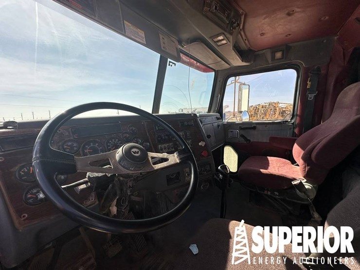 2011-western-star-4900-image-6