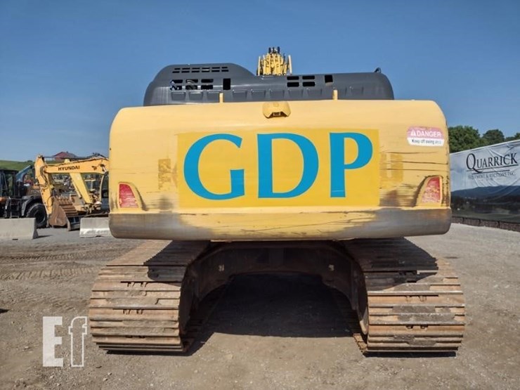 2019-komatsu-pc390-lc-11-image-4