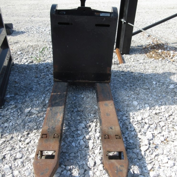 Yale Electric Pallet Jack