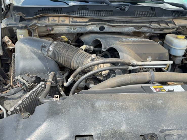2016-dodge-ram-2500-image-27