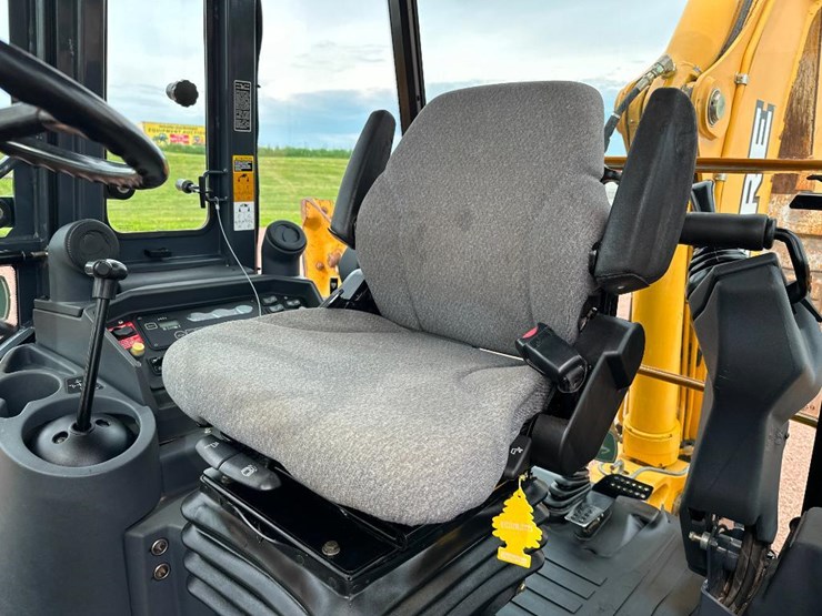 2006-deere-310sg-image-59