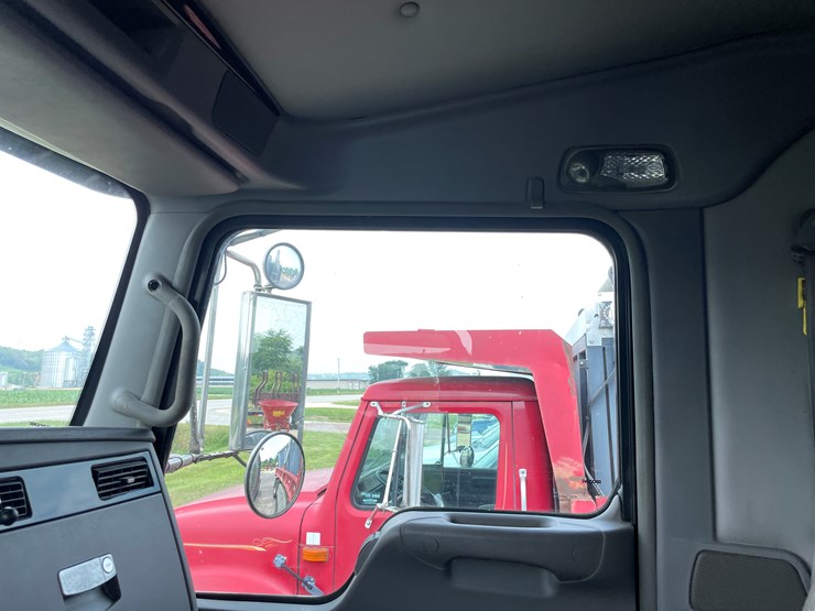 2012-kenworth-t800-image-88