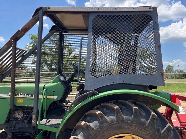 2004-john-deere-5320-image-22
