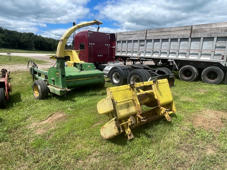 john-deere-3960-image-6