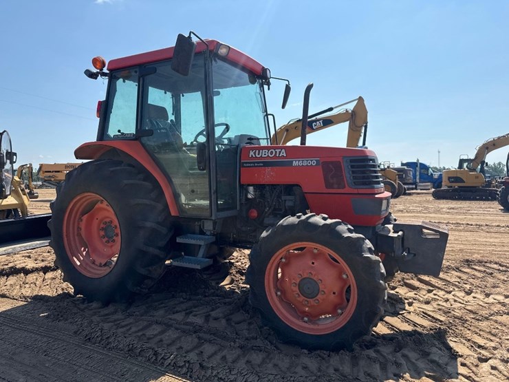 kubota-m6800-image-3