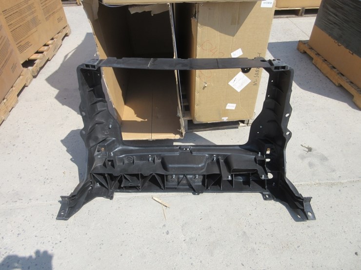 assorted-automotive-plastic-trunk-insert-parts-image-5