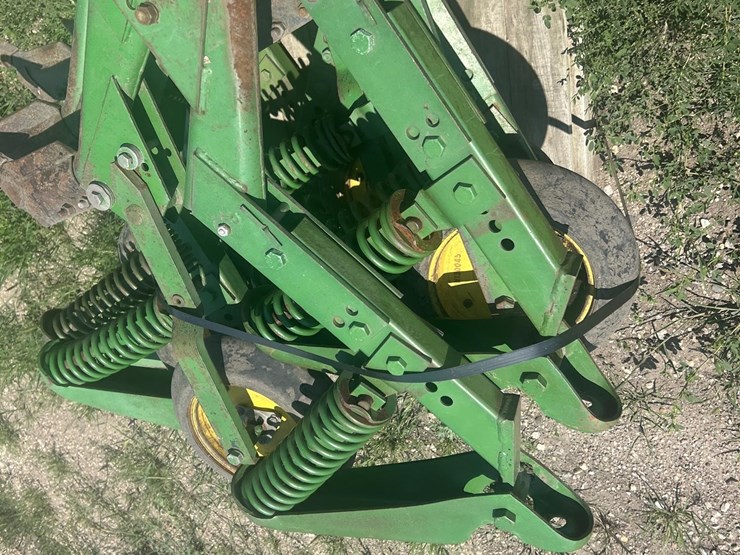 john-deere-36-image-11