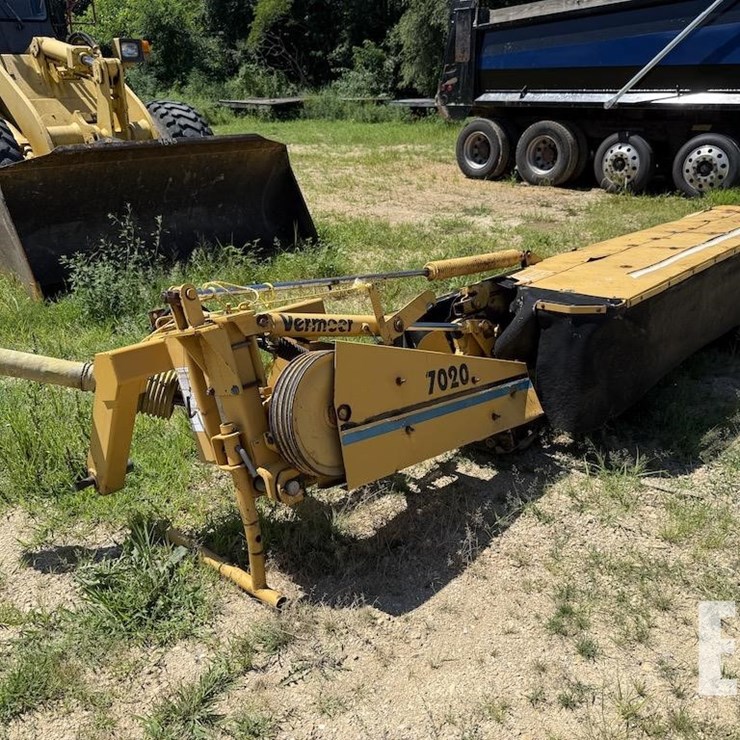 VERMEER 7020