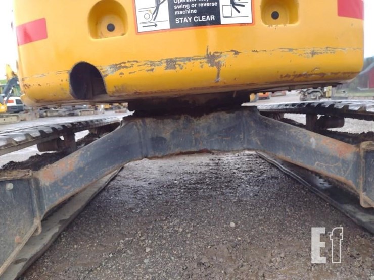 2007-deere-35d-image-49
