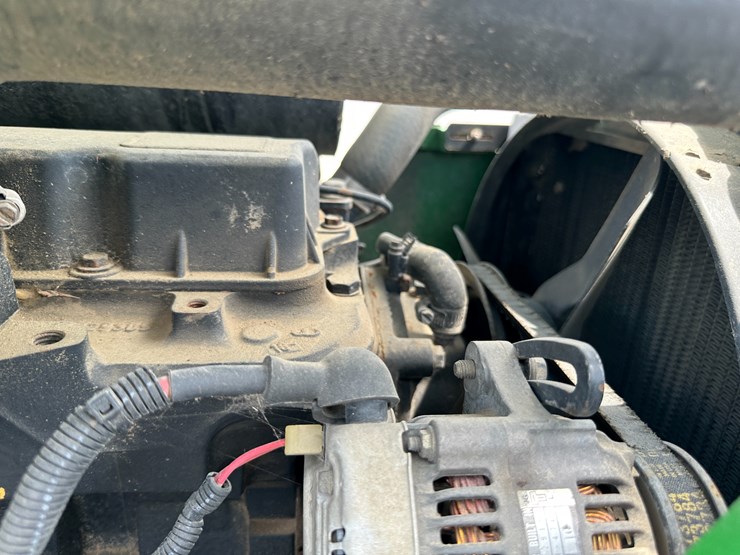 2005-john-deere-5205-image-44