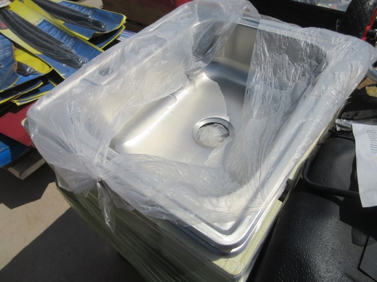lot-of-misc-automotive-items,-image-7