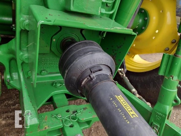2015-john-deere-6105d-image-23