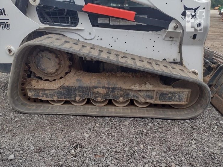 2022-bobcat-t770-image-29