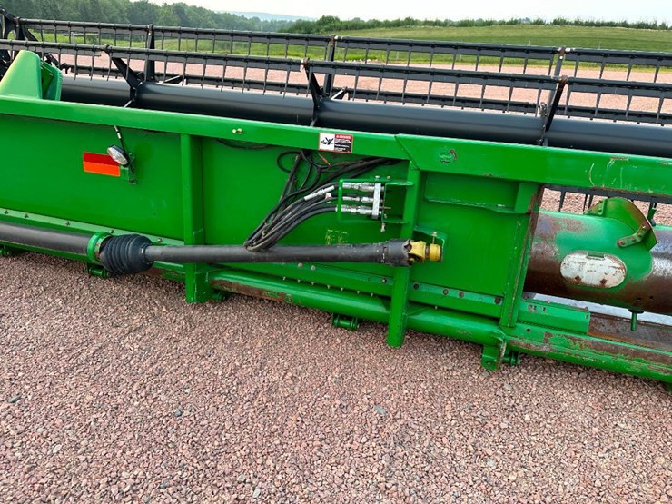 2009-john-deere-635f-image-12
