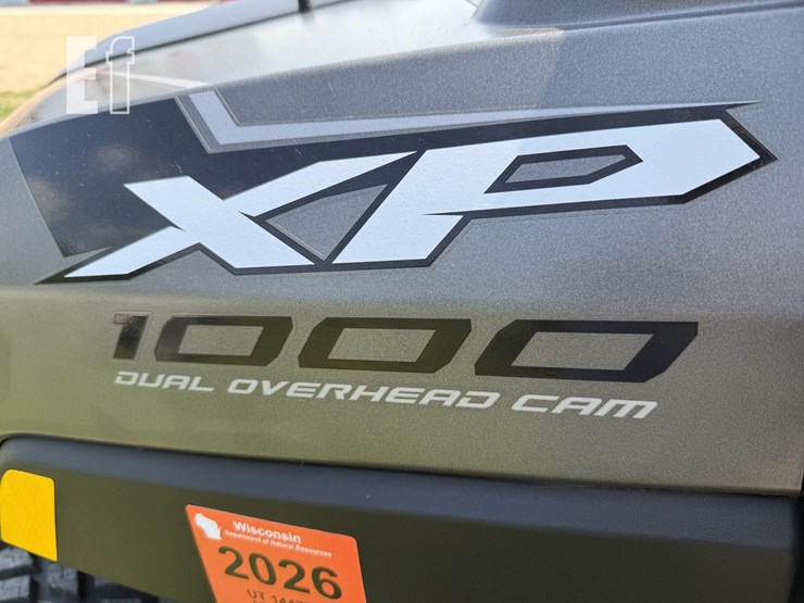 2022-polaris-ranger-crew-image-10