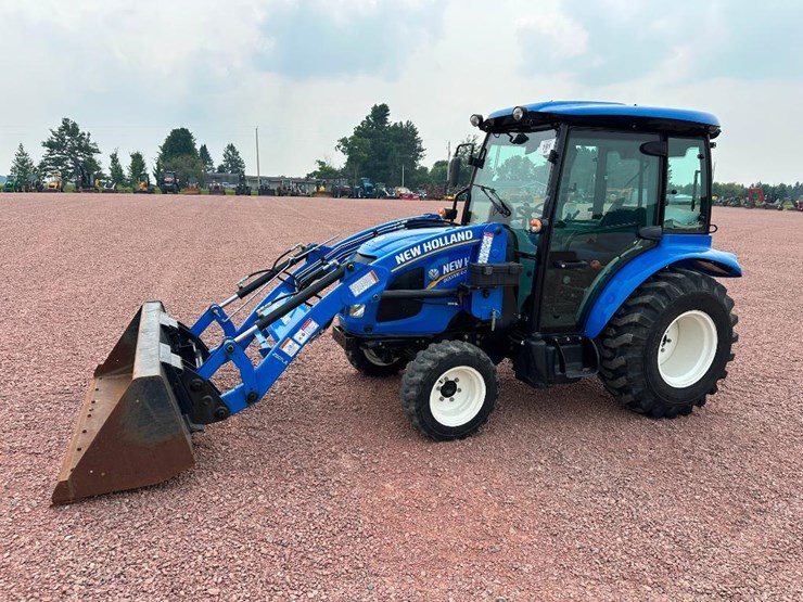 2020-new-holland-boomer-40-image-1