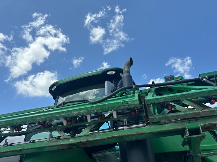 2018-john-deere-r4038-image-46