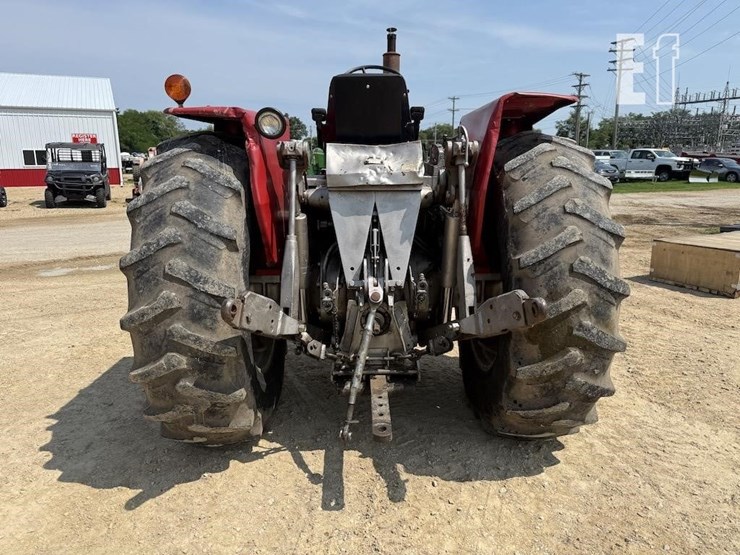 massey-ferguson-1100-image-3