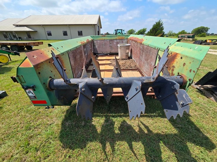 john-deere-350-image-10