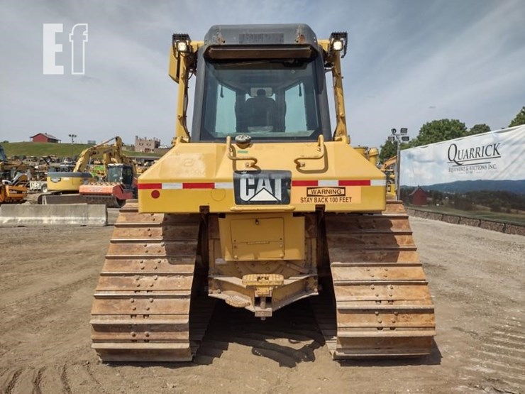 2010-caterpillar-d6n-lgp-image-4