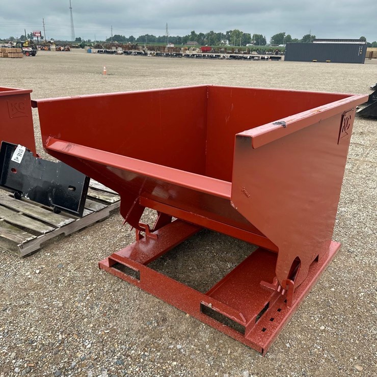 105 - 2.0 CY. SELF DUMPING HOPPER W/ FORK POCKETS