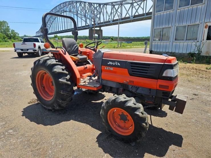 kubota-l3710-image-7