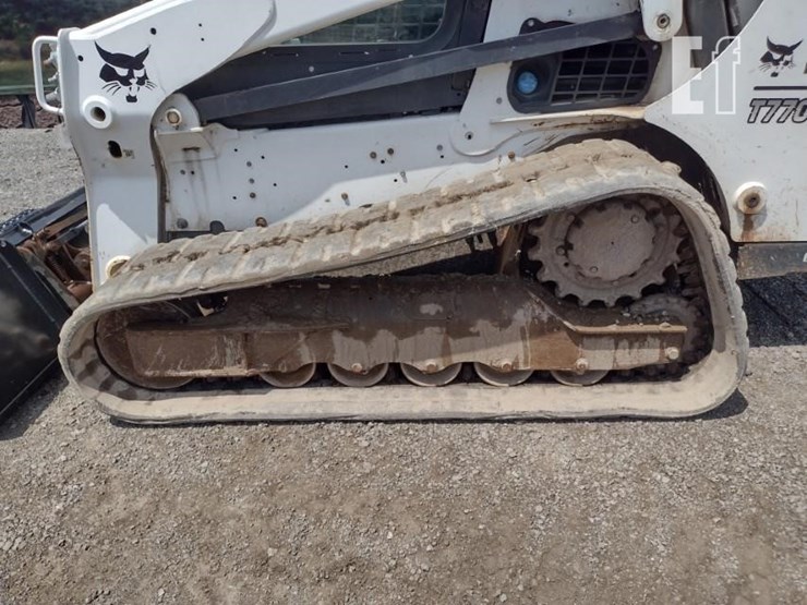 2021-bobcat-t770-image-22