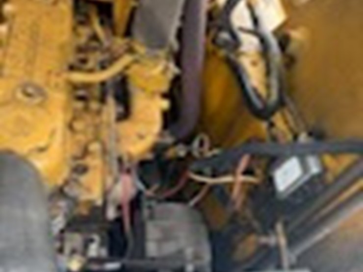 john-deere-24-image-6