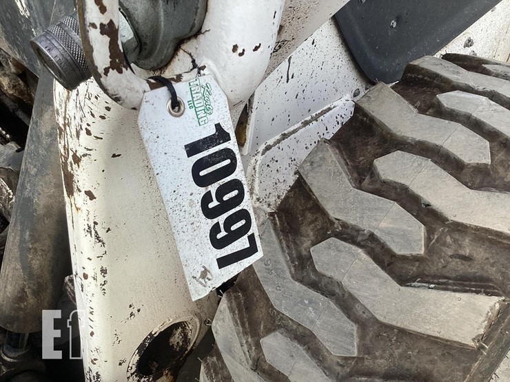 2021-bobcat-s76-image-19
