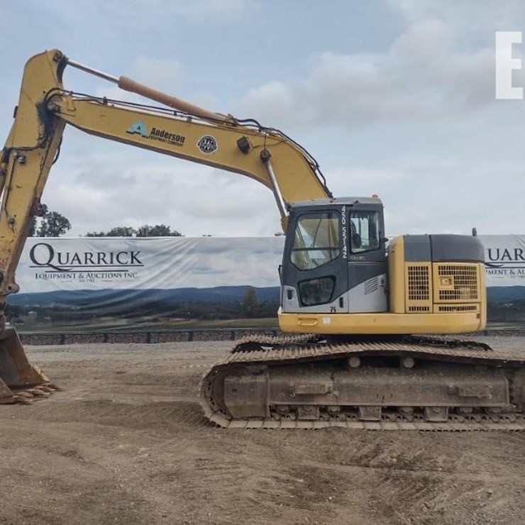 KOMATSU PC308