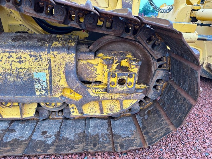 2013-komatsu-d61px-23-image-17