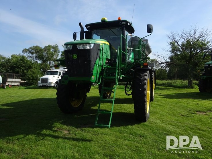 2019-john-deere-r4045-image-5