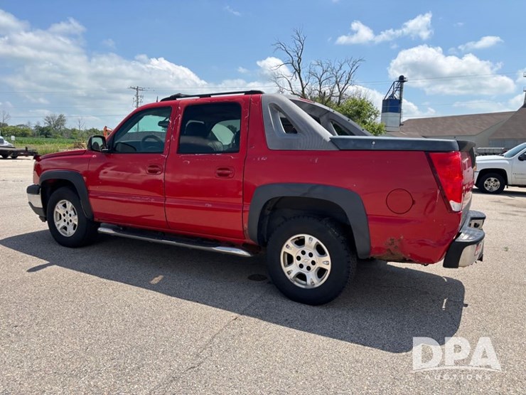 2005-chevy-avalanche-(dr11862)-image-12