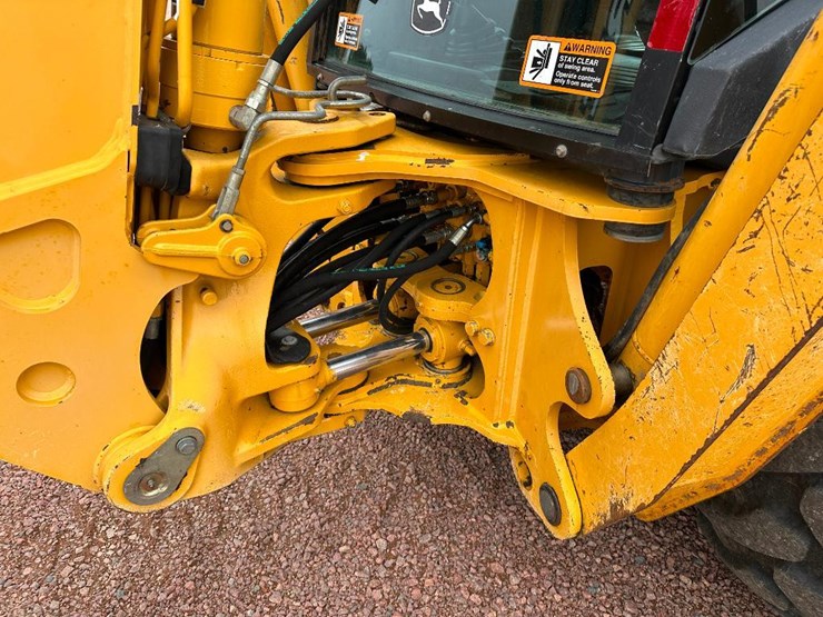 2006-deere-310sg-image-22