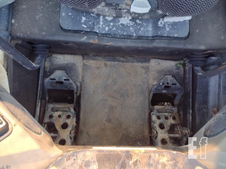 2020-bobcat-t650-image-14