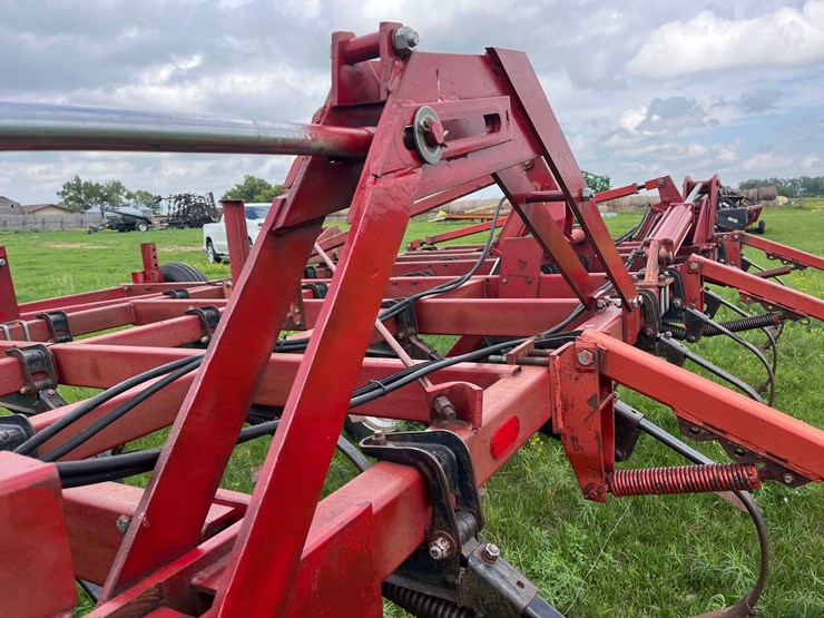 case-ih-4700-image-23