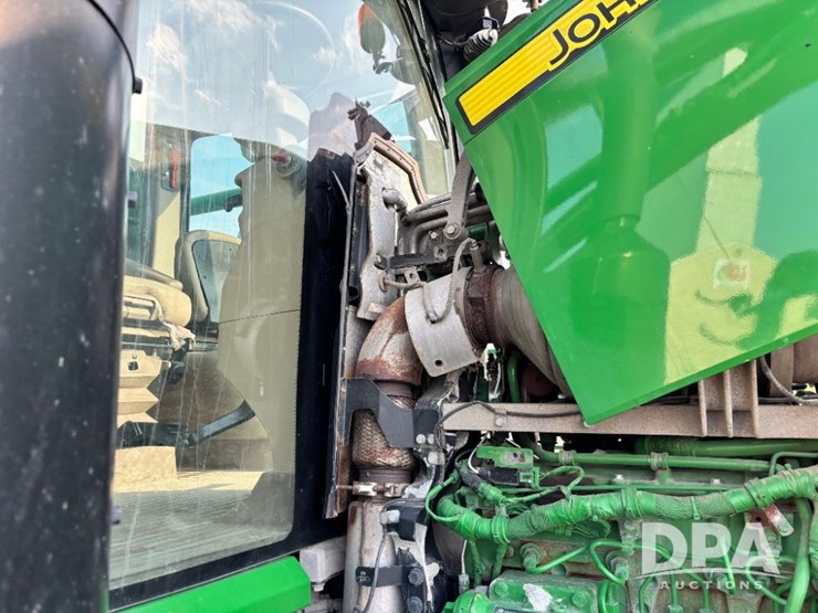 2019-john-deere-f4365-image-31