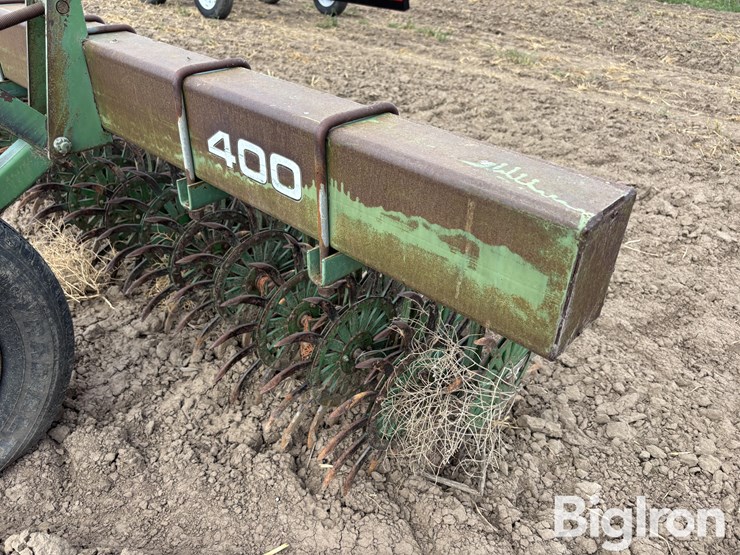 john-deere-400-image-9