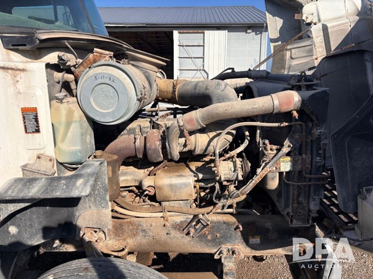 1999-mack-ch613-image-53
