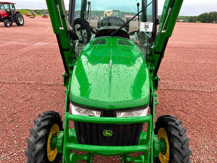2022-john-deere-3046r-image-37