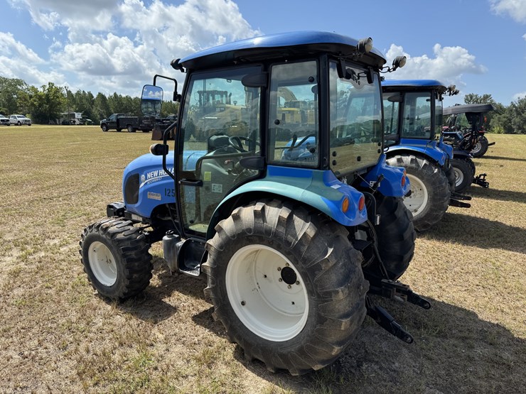 new-holland-boomer-47-image-7