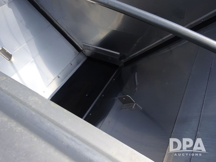 2019-john-deere-r4045-image-72