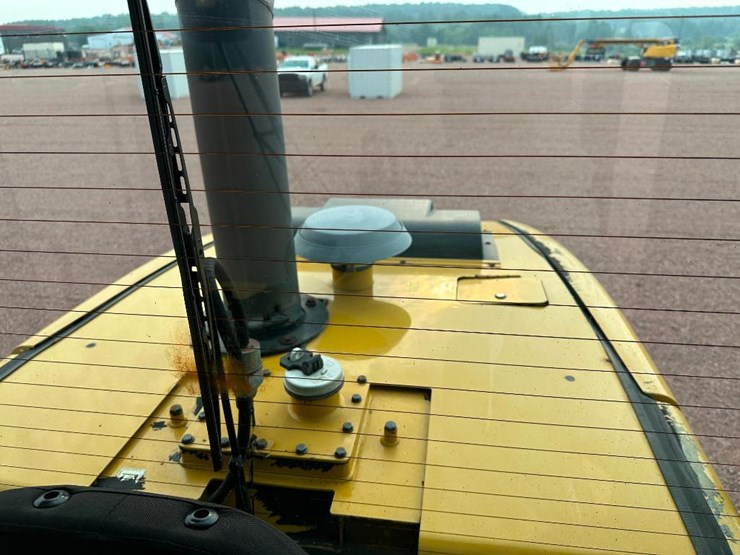 2006-caterpillar-924g-image-55
