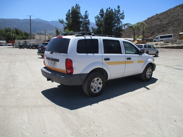 2008-dodge-durango-image-3