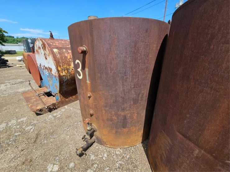 #2567-•-waster-oil-tank-image-4