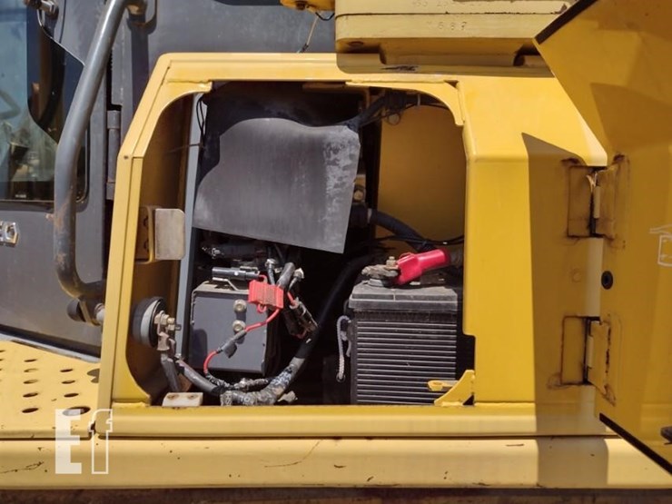 2004-komatsu-d65ex-15-image-46