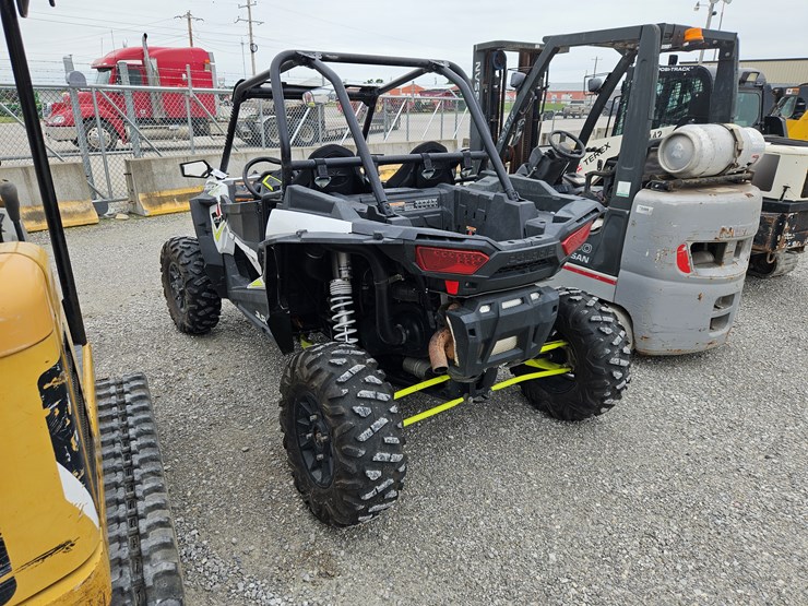 #201774-•-2018-polaris-rzr1000-xp-utv-image-13