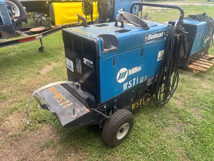 miller-bobcat-250-welder/generator-on-cart-image-3