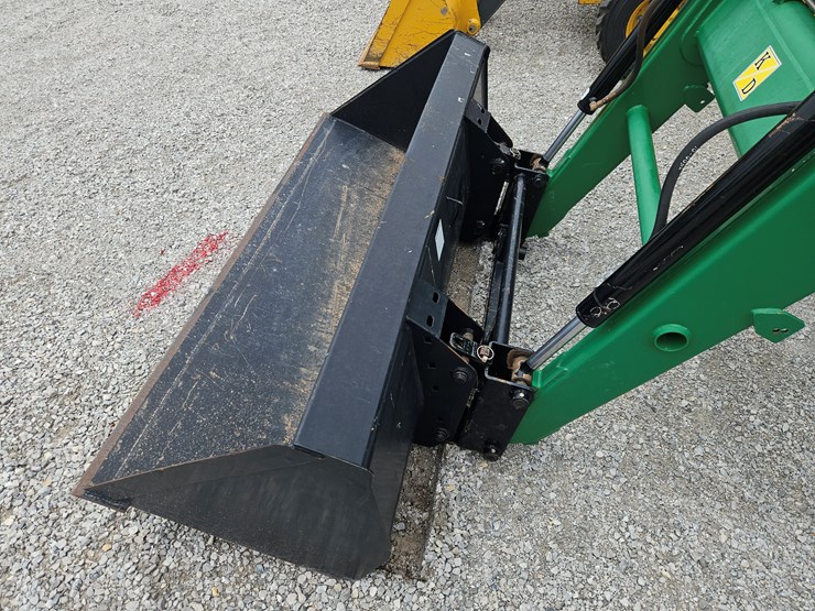 2010-john-deere-7130-image-5