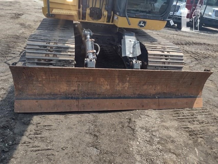 2020-deere-130g-image-50